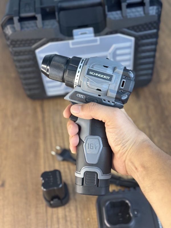 Schneider V16 - Image 3